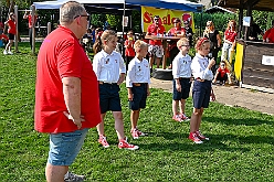 02 SommerfSonnSued 2024-08-31 08  31. August - Sommer, Sonnenschein, Sommerfest - Auf der linken Rheinseite starten wir auf dem Sommerfest der 1.KG Baerl. Zum nächsten Fest gehr zurück über den Rhein in den Süden Duisburgs, zur KG Sonniger Süden. Wir nehmen am Luftballonwettbewerb teil. Die KG Alle Mann an Bord feiert auch, dort lassen wir den Tag gemeinsam mit der „großen“ Crew ausklingen. : DVPJ, Holger II, Kinderprinz Phil II., Prinzessin, Mia I., Prinzessin Mia I., HDK, Duisburg, Karneval, Helau, Tollität, Event, Session 2024, Session 2025, Hauptausschuss, Gemeinschaft, Hauptausschuss Karneval Duisburg, Duisburg ist echt
