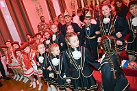 Kuerung 2025- 01-11 048  Jetzt gehts los - Die Kürung der Kinderprinzencrew 2025. Im ausverkauftem Saal des WYNDHAM Hotel Duisburger Hof wurden Prinz Phil II. , Prinzessin Mia I., Hofmarschall Yanick und Pagin Lea gekürt. : DVPJ, Holger II, Kinderprinz Phil II., Prinzessin, Mia I., Prinzessin Mia I., HDK, Duisburg, Karneval, Helau, Tollität, Event, Session 2024, Session 2025, Hauptausschuss, Gemeinschaft, Hauptausschuss Karneval Duisburg, Duisburg ist echt