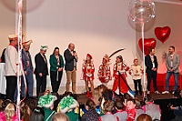 Kuerung 2025- 01-11 064  Jetzt gehts los - Die Kürung der Kinderprinzencrew 2025. Im ausverkauftem Saal des WYNDHAM Hotel Duisburger Hof wurden Prinz Phil II. , Prinzessin Mia I., Hofmarschall Yanick und Pagin Lea gekürt. : DVPJ, Holger II, Kinderprinz Phil II., Prinzessin, Mia I., Prinzessin Mia I., HDK, Duisburg, Karneval, Helau, Tollität, Event, Session 2024, Session 2025, Hauptausschuss, Gemeinschaft, Hauptausschuss Karneval Duisburg, Duisburg ist echt