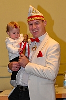 Kuerung 2025- 01-11 093  Jetzt gehts los - Die Kürung der Kinderprinzencrew 2025. Im ausverkauftem Saal des WYNDHAM Hotel Duisburger Hof wurden Prinz Phil II. , Prinzessin Mia I., Hofmarschall Yanick und Pagin Lea gekürt. : DVPJ, Holger II, Kinderprinz Phil II., Prinzessin, Mia I., Prinzessin Mia I., HDK, Duisburg, Karneval, Helau, Tollität, Event, Session 2024, Session 2025, Hauptausschuss, Gemeinschaft, Hauptausschuss Karneval Duisburg, Duisburg ist echt