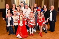 Kuerung 2025- 01-11 094  Jetzt gehts los - Die Kürung der Kinderprinzencrew 2025. Im ausverkauftem Saal des WYNDHAM Hotel Duisburger Hof wurden Prinz Phil II. , Prinzessin Mia I., Hofmarschall Yanick und Pagin Lea gekürt. : DVPJ, Holger II, Kinderprinz Phil II., Prinzessin, Mia I., Prinzessin Mia I., HDK, Duisburg, Karneval, Helau, Tollität, Event, Session 2024, Session 2025, Hauptausschuss, Gemeinschaft, Hauptausschuss Karneval Duisburg, Duisburg ist echt