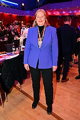 Kuerung Holger II 2025-01-18 36  Gala-Abend - Am Samstag 18. Januar 2025 war der Gala-Abend zur Prinzenkürung Se. Tollität Holger II. in der Mercatorhalle in Duisburg. Ein stimmungsvoller Abend mit Show, Musik und Tanz. : DVPJ, Holger II, Kinderprinz Phil II., Prinzessin, Mia I., Prinzessin Mia I., HDK, Duisburg, Karneval, Helau, Tollität, Event, Session 2024, Session 2025, Hauptausschuss, Gemeinschaft, Hauptausschuss Karneval Duisburg, Duisburg ist echt