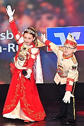 Volksbank 2025--01-23 024  Karnevalssitzung der Volksbank Rhein-Ruhr - Zum 9. Mal stand eine Karnevalssitzung der Volksbank im Terminkalender des Steinhofs in Huckingen. Wir waren dort mit Prinz Holger II. und den großartigen Künstlern des Kölner Karnevals. U.a. waren Martin Schopps, die Räuber, Kasalla,der Sitzungspräsidenten Volker Weininger dabei. : DVPJ, Holger II, Kinderprinz Phil II., Prinzessin, Mia I., Prinzessin Mia I., HDK, Duisburg, Karneval, Helau, Tollität, Event, Session 2024, Session 2025, Hauptausschuss, Gemeinschaft, Hauptausschuss Karneval Duisburg, Duisburg ist echt
