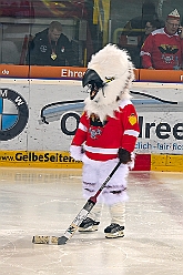 Karneval ONI CE 2025-01-24 51  Karneval ON ICE mit Prinzenwiegen - Das Prinzenwiegen der kleinen wie großen Tollitäten war neu im Programm der dritten Auflage von „Karneval ON ICE“ in der PreZero Rheinlandhalle . Dazu Eislaufen bei karnevalistischem Tönen. Dann wurde  auch noch Eishockey gespielt, Team Karneval gegen Team Rathaus, mit dem Sieg in diesem Jahr für das Team Rathaus. : DVPJ, Prinz, Prinzessin, Pagen, HDK, Duisburg, Karneval, Helau, Tollität, Event, Session 2024, Session 2025, Holger II, Phil II., Mia I., Hauptausschuss, Gemeinschaft, Hauptausschuss Karneval Duisburg, Duisburg ist echt