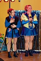 05 KsarvevalsBlauGold 2025-2-01 04  Samstags-Tour, 1. Februar - Unsere Tour begann beim Kinderkarneval des BdSJ Duisburg Buchholz. Von dort ging in die randvolle Glückauf-Halle in Homberg zur Damensitzung der Homburger Narrenzunft. Danach haben Mia und Lea ihr Heimspiel bei der Mädchensitzung der Stadtgarde im Gertrud-Bäumer-Berufskolleg. Im Eiltempo fuhren wir dann zur Fahrerstraße, wo im Kirchort die Damensitzung der Marxloher-Jecken auf uns wartete. Letzte Station dann wieder in der City. In der Gesamtschule an Falkstraße feierte KG Balu-Gold ihrer Prunksitzung. : DVPJ, Holger II, Kinderprinz Phil II., Prinzessin, Mia I., Prinzessin Mia I., HDK, Duisburg, Karneval, Helau, Tollität, Event, Session 2024, Session 2025, Hauptausschuss, Gemeinschaft, Hauptausschuss Karneval Duisburg, Duisburg ist echt