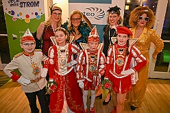JeckUnterStrom 2025-02-05 04  Erst wir - dann Köln - Der kölsche Karneval gab sich im Kultur- und Bürgerzentrum Duisburg-Süd Steinhof Huckingen e.V. die Klinke in die Hand. Wir, mir Prinz Holger II., vertraten standesgemäß den Duisburger Karneval bei der zweiten Auflage von „Jeck unter Strom“. : DVPJ, Holger II, Kinderprinz Phil II., Prinzessin, Mia I., Prinzessin Mia I., HDK, Duisburg, Karneval, Helau, Tollität, Event, Session 2024, Session 2025, Hauptausschuss, Gemeinschaft, Hauptausschuss Karneval Duisburg, Duisburg ist echt