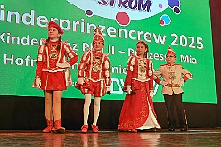 JeckUnterStrom 2025-02-05 29  Erst wir - dann Köln - Der kölsche Karneval gab sich im Kultur- und Bürgerzentrum Duisburg-Süd Steinhof Huckingen e.V. die Klinke in die Hand. Wir, mir Prinz Holger II., vertraten standesgemäß den Duisburger Karneval bei der zweiten Auflage von „Jeck unter Strom“. : DVPJ, Holger II, Kinderprinz Phil II., Prinzessin, Mia I., Prinzessin Mia I., HDK, Duisburg, Karneval, Helau, Tollität, Event, Session 2024, Session 2025, Hauptausschuss, Gemeinschaft, Hauptausschuss Karneval Duisburg, Duisburg ist echt