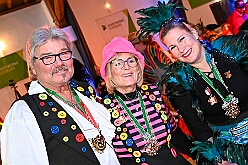 JeckUnterStrom 2025-02-05 41  Erst wir - dann Köln - Der kölsche Karneval gab sich im Kultur- und Bürgerzentrum Duisburg-Süd Steinhof Huckingen e.V. die Klinke in die Hand. Wir, mir Prinz Holger II., vertraten standesgemäß den Duisburger Karneval bei der zweiten Auflage von „Jeck unter Strom“. : DVPJ, Holger II, Kinderprinz Phil II., Prinzessin, Mia I., Prinzessin Mia I., HDK, Duisburg, Karneval, Helau, Tollität, Event, Session 2024, Session 2025, Hauptausschuss, Gemeinschaft, Hauptausschuss Karneval Duisburg, Duisburg ist echt