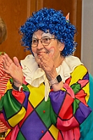 01 WoGeDu 2025-02 20 05  Tour-Tag, 20. Februar - Zum ersten mal besuchte eine Kinderprinzencrew die Karnevalsfeier der Wohnungsgenossenschaft DU Süd in Neudorf in der Andersenstraße. Von dort ging es dann zum Caritas-Altenheim St. Clemens, in Kaßlerfeld. Seniorenkarneval von der KG Königreich-Duissern. Die dritte Station war dann der Pfarrkarneval der Ev. Gemeinde am Vogelsangplatz. Zum ersten mal besuchte eine Kinderprinzencrew die Karnevalsfeier der Wohnungsgenossenschaft DU Süd in Neudorf in der Andersenstraße. Von dort ging es dann zum Caritas-Altenheim St. Clemens, in Kaßlerfeld. Seniorenkarneval von der KG Königreich-Duissern. Die dritte Station war dann der Pfarrkarneval der Ev. Gemeinde am Vogelsangplatz. : DVPJ, Holger II, Kinderprinz Phil II., Prinzessin, Mia I., Prinzessin Mia I., HDK, Duisburg, Karneval, Helau, Tollität, Event, Session 2024, Session 2025, Hauptausschuss, Gemeinschaft, Hauptausschuss Karneval Duisburg, Duisburg ist echt