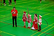 03 OSC Rheih 2025-02-22 02  Samstag-Tour, 22. Februar - „Helau im Forum Mülheim – es wird bunt!“ hieß es am Samstag Vormittag bei Kinderkarnevalsfest im FORUM in Mülheim. Danach ging es zum Seniorenkarneval im „HEWAG Seniorenstift“ an der Karl-Lehr-Straße, Gastgeber die Stadtgarde Rot-Weiss. Danach wurde es sportlich. Wir waren Gäste beim Spiel der Handballherrn II des OSC an der Krefelderstraße. Der OSC gewann mit 39:23. Dann wurde es festlich, „Bürger-Gala“ der Bürgergarde Duisburg, Premiere im WYNDHAM Hotel Duisburger Hof. Danach zum Heimspiel für Prinz und Hofmarschall. Kostümfest der KG Königreich Duissern. Wir wurden dort umjubelnt empfangen. : DVPJ, Holger II, Kinderprinz Phil II., Prinzessin, Mia I., Prinzessin Mia I., HDK, Duisburg, Karneval, Helau, Tollität, Event, Session 2024, Session 2025, Hauptausschuss, Gemeinschaft, Hauptausschuss Karneval Duisburg, Duisburg ist echt