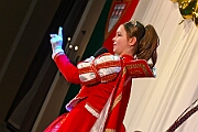 04 BuergerGala 2025-02-22 19  Samstag-Tour, 22. Februar - „Helau im Forum Mülheim – es wird bunt!“ hieß es am Samstag Vormittag bei Kinderkarnevalsfest im FORUM in Mülheim. Danach ging es zum Seniorenkarneval im „HEWAG Seniorenstift“ an der Karl-Lehr-Straße, Gastgeber die Stadtgarde Rot-Weiss. Danach wurde es sportlich. Wir waren Gäste beim Spiel der Handballherrn II des OSC an der Krefelderstraße. Der OSC gewann mit 39:23. Dann wurde es festlich, „Bürger-Gala“ der Bürgergarde Duisburg, Premiere im WYNDHAM Hotel Duisburger Hof. Danach zum Heimspiel für Prinz und Hofmarschall. Kostümfest der KG Königreich Duissern. Wir wurden dort umjubelnt empfangen. : DVPJ, Holger II, Kinderprinz Phil II., Prinzessin, Mia I., Prinzessin Mia I., HDK, Duisburg, Karneval, Helau, Tollität, Event, Session 2024, Session 2025, Hauptausschuss, Gemeinschaft, Hauptausschuss Karneval Duisburg, Duisburg ist echt