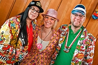 01 BuergEmpfRheinh 2025-02-29 19  Der Mittwoch vor Altweiber - Um 11.11Uhr starten wir an diesem Tag in Rheinhausen in der Erlöserkirche. Darin Finder der traditionelle Bügermeisterempfang Rheinhausens statt. Nicht weil unser Bus zum TÜV muss, nein wir fahren nach Neumühl zur DEKRA zum Prinzenwiegen. Prinz Holger II. und wir werden gegen Kartons voller Wurfmaterial aufgewogen. Abends dann noch mal in das IntercityHotel zum Prinzenempfang der Roten Funken, Tradition halt am Vorabend zu Altweiber. : DVPJ, Holger II, Kinderprinz Phil II., Prinzessin, Mia I., Prinzessin Mia I., HDK, Duisburg, Karneval, Helau, Tollität, Event, Session 2024, Session 2025, Hauptausschuss, Gemeinschaft, Hauptausschuss Karneval Duisburg, Duisburg ist echt