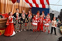 01 KinderKar Serm 2025-02-28 12  Karnevals Freitag Tour - Auf nach Serm. Dort im Festzelt findet wie in jedem Jahr der Kinderkarneval statt. Abends geht es dann nach Laar zur dortigen KG Rot-Gold. In der Mehrzweckhalle feiern die Jecken auf der Karnevalsparty. Eine kleine Karnevalsfeier erwartet uns dann danach in Wanheimerort. Der Spielmannszug der Prinzengarde feiert dort mit Freunden. : DVPJ, Holger II, Kinderprinz Phil II., Prinzessin, Mia I., Prinzessin Mia I., HDK, Duisburg, Karneval, Helau, Tollität, Event, Session 2024, Session 2025, Hauptausschuss, Gemeinschaft, Hauptausschuss Karneval Duisburg, Duisburg ist echt