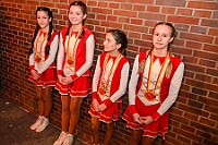 02 KarnevParty RGLAAR 2025-02-28 02  Karnevals Freitag Tour - Auf nach Serm. Dort im Festzelt findet wie in jedem Jahr der Kinderkarneval statt. Abends geht es dann nach Laar zur dortigen KG Rot-Gold. In der Mehrzweckhalle feiern die Jecken auf der Karnevalsparty. Eine kleine Karnevalsfeier erwartet uns dann danach in Wanheimerort. Der Spielmannszug der Prinzengarde feiert dort mit Freunden. : DVPJ, Holger II, Kinderprinz Phil II., Prinzessin, Mia I., Prinzessin Mia I., HDK, Duisburg, Karneval, Helau, Tollität, Event, Session 2024, Session 2025, Hauptausschuss, Gemeinschaft, Hauptausschuss Karneval Duisburg, Duisburg ist echt