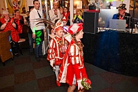 03 KarnevFeier SZWanheimerort 2025-02-28 06  Karnevals Freitag Tour - Auf nach Serm. Dort im Festzelt findet wie in jedem Jahr der Kinderkarneval statt. Abends geht es dann nach Laar zur dortigen KG Rot-Gold. In der Mehrzweckhalle feiern die Jecken auf der Karnevalsparty. Eine kleine Karnevalsfeier erwartet uns dann danach in Wanheimerort. Der Spielmannszug der Prinzengarde feiert dort mit Freunden. : DVPJ, Holger II, Kinderprinz Phil II., Prinzessin, Mia I., Prinzessin Mia I., HDK, Duisburg, Karneval, Helau, Tollität, Event, Session 2024, Session 2025, Hauptausschuss, Gemeinschaft, Hauptausschuss Karneval Duisburg, Duisburg ist echt