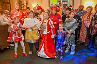 03 KarnevFeier SZWanheimerort 2025-02-28 24  Karnevals Freitag Tour - Auf nach Serm. Dort im Festzelt findet wie in jedem Jahr der Kinderkarneval statt. Abends geht es dann nach Laar zur dortigen KG Rot-Gold. In der Mehrzweckhalle feiern die Jecken auf der Karnevalsparty. Eine kleine Karnevalsfeier erwartet uns dann danach in Wanheimerort. Der Spielmannszug der Prinzengarde feiert dort mit Freunden. : DVPJ, Holger II, Kinderprinz Phil II., Prinzessin, Mia I., Prinzessin Mia I., HDK, Duisburg, Karneval, Helau, Tollität, Event, Session 2024, Session 2025, Hauptausschuss, Gemeinschaft, Hauptausschuss Karneval Duisburg, Duisburg ist echt