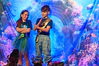 03 BordfAMaB 2025-03-01 07  Am Nekelsamstag - ein Highlight - Es ist UNSER Tag. Um acht Uhr in der Früh werden mir Böllerschüssen am WYNDHAM Hotel Duisburger Hof geweckt. Gut gefrühstückt fahren wir nach Marxloh. Dort beginnt in diesem Jahr am neuen Tag zur neuen Uhrzeit der Kinderkarnevalszug Richtung Hamborn. Nach dem Umzug noch kurz der Empfang in der Hamborner Sparkassenfiliale und dann gehts noch weiter mit Terminen. Abends dann zum Bordfest der KG Alle Mann an Bord und danach zur Prunksitzung der KG Rot-Gold Laar. : DVPJ, Holger II, Kinderprinz Phil II., Prinzessin, Mia I., Prinzessin Mia I., HDK, Duisburg, Karneval, Helau, Tollität, Event, Session 2024, Session 2025, Hauptausschuss, Gemeinschaft, Hauptausschuss Karneval Duisburg, Duisburg ist echt