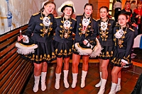 03 BordfAMaB 2025-03-01 11  Am Nekelsamstag - ein Highlight - Es ist UNSER Tag. Um acht Uhr in der Früh werden mir Böllerschüssen am WYNDHAM Hotel Duisburger Hof geweckt. Gut gefrühstückt fahren wir nach Marxloh. Dort beginnt in diesem Jahr am neuen Tag zur neuen Uhrzeit der Kinderkarnevalszug Richtung Hamborn. Nach dem Umzug noch kurz der Empfang in der Hamborner Sparkassenfiliale und dann gehts noch weiter mit Terminen. Abends dann zum Bordfest der KG Alle Mann an Bord und danach zur Prunksitzung der KG Rot-Gold Laar. : DVPJ, Holger II, Kinderprinz Phil II., Prinzessin, Mia I., Prinzessin Mia I., HDK, Duisburg, Karneval, Helau, Tollität, Event, Session 2024, Session 2025, Hauptausschuss, Gemeinschaft, Hauptausschuss Karneval Duisburg, Duisburg ist echt