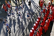 Rosenmontag 2025-03-03 013  Unser Rosenmontag 2025 - Nicht ganz so früh wie wir wird Prinz Holger II. geweckt, mit Böllerschüssen die vor dem IntercityHotel über den Bahnhofsvorplatz donnern. Danach geht es dann zum Prinzenfrühstück zum OB Sören Link ins Rathaus. Mit einer Stunde Verspätung rollt der Rosenmontagszug um 14:11 Uhr dann endlich los. Mit einem riesiger Jubelsturm empfängt uns das Publikum auf dem Opernplatz. Dann kommt die After-Zug-Party. Ein letztes Mal machen wir unser Programm. Jetzt kommt der Zeitpunkt unserer Verabschiedung, nochmal Jubel und dann ist Schluß. : DVPJ, Holger II, Kinderprinz Phil II., Prinzessin, Mia I., Prinzessin Mia I., HDK, Duisburg, Karneval, Helau, Tollität, Event, Session 2024, Session 2025, Hauptausschuss, Gemeinschaft, Hauptausschuss Karneval Duisburg, Duisburg ist echt
