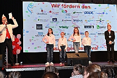 Kuerung Steinhof 2026-01-04 010  Unsere Kürung - Premiere - Im so genannten „Gürzenich“ von Duisburg, dem Steinhof in Huckingen fand am Sonntag, 4. Januar 2026, zum ersten Mal die Kürung einer Kinderprinzencrew statt. Wir sind nun als Prinz Juls I., Prinzessin Aileen I. mit Hofmarschall Sami und Pagin Paula der Stadt Duisburg 2026 inthronisiert. : DVPJ, Holger II, Kinderprinz Phil II., Prinzessin, Mia I., Prinzessin Mia I., HDK, Duisburg, Karneval, Helau, Tollität, Event, Session 2024, Session 2025, Hauptausschuss, Gemeinschaft, Hauptausschuss Karneval Duisburg, Duisburg ist echt