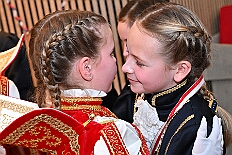 Kuerung Steinhof 2026-01-04 078  Unsere Kürung - Premiere - Im so genannten „Gürzenich“ von Duisburg, dem Steinhof in Huckingen fand am Sonntag, 4. Januar 2026, zum ersten Mal die Kürung einer Kinderprinzencrew statt. Wir sind nun als Prinz Juls I., Prinzessin Aileen I. mit Hofmarschall Sami und Pagin Paula der Stadt Duisburg 2026 inthronisiert. : DVPJ, Holger II, Kinderprinz Phil II., Prinzessin, Mia I., Prinzessin Mia I., HDK, Duisburg, Karneval, Helau, Tollität, Event, Session 2024, Session 2025, Hauptausschuss, Gemeinschaft, Hauptausschuss Karneval Duisburg, Duisburg ist echt