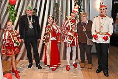 Kuerung Steinhof 2026-01-04 089  Unsere Kürung - Premiere - Im so genannten „Gürzenich“ von Duisburg, dem Steinhof in Huckingen fand am Sonntag, 4. Januar 2026, zum ersten Mal die Kürung einer Kinderprinzencrew statt. Wir sind nun als Prinz Juls I., Prinzessin Aileen I. mit Hofmarschall Sami und Pagin Paula der Stadt Duisburg 2026 inthronisiert. : DVPJ, Holger II, Kinderprinz Phil II., Prinzessin, Mia I., Prinzessin Mia I., HDK, Duisburg, Karneval, Helau, Tollität, Event, Session 2024, Session 2025, Hauptausschuss, Gemeinschaft, Hauptausschuss Karneval Duisburg, Duisburg ist echt