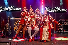 04 Heerlager 2026- 02-16 17  KG Rot-Gold Laar im Ewaldi-Haus - Die KG Rot-Gold Laar hatte am 6. Mai zum Frühlingsfest eingeladen. Wir als designierte Kinderprinzencrew 2027 sind gern der Einladung gefolgt. Nach Leckereien vom Grill, sowie Kaffee und Kuchen startete  ab ca. 19 Uhr die Frühlingsparty. : DVPJ, Toni I, Kinderprinz Juls I., Juls I., Prinzessin, Aileen I., Prinzessin Aileen I., HDK, Duisburg, Karneval, Helau, Tollität, Event, Session 2025, Session 2026, Hauptausschuss, Gemeinschaft, Hauptausschuss Karneval Duisburg, Duisburg ist echt