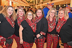 Kuer Toni I 2026-01-10 03  Galaabend zur Prinzenkürung - Samstag der 10. Januar 2026, ein ein stimmungsvoller Abend umringt die Kürung se. Tollität Prinz Toni I. in der restlos ausverkauften Mercatorhalle. Nach dem Einmarsch der Standarten und der Begrüßung vom HDK Präsidenten „Michel“ Jansen zeigten wir unser komplettes Programm den 1000 Gästen. : DVPJ, no.6207 Press D, Toni I, Kinderprinz Juls I., Juls I., Prinzessin, Aileen I., Prinzessin Aileen I., HDK, Duisburg, Karneval, Helau, Tollität, Event, Session 2025, Session 2026, Hauptausschuss, Gemeinschaft, Hauptausschuss Karneval Duisburg, Duisburg ist echt