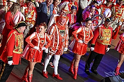 Kuer Toni I 2026-01-10 49  Galaabend zur Prinzenkürung - Samstag der 10. Januar 2026, ein ein stimmungsvoller Abend umringt die Kürung se. Tollität Prinz Toni I. in der restlos ausverkauften Mercatorhalle. Nach dem Einmarsch der Standarten und der Begrüßung vom HDK Präsidenten „Michel“ Jansen zeigten wir unser komplettes Programm den 1000 Gästen. : DVPJ, no.6207 Press D, Toni I, Kinderprinz Juls I., Juls I., Prinzessin, Aileen I., Prinzessin Aileen I., HDK, Duisburg, Karneval, Helau, Tollität, Event, Session 2025, Session 2026, Hauptausschuss, Gemeinschaft, Hauptausschuss Karneval Duisburg, Duisburg ist echt