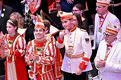 Kuer Toni I 2026-01-10 58  Galaabend zur Prinzenkürung - Samstag der 10. Januar 2026, ein ein stimmungsvoller Abend umringt die Kürung se. Tollität Prinz Toni I. in der restlos ausverkauften Mercatorhalle. Nach dem Einmarsch der Standarten und der Begrüßung vom HDK Präsidenten „Michel“ Jansen zeigten wir unser komplettes Programm den 1000 Gästen. : DVPJ, no.6207 Press D, Toni I, Kinderprinz Juls I., Juls I., Prinzessin, Aileen I., Prinzessin Aileen I., HDK, Duisburg, Karneval, Helau, Tollität, Event, Session 2025, Session 2026, Hauptausschuss, Gemeinschaft, Hauptausschuss Karneval Duisburg, Duisburg ist echt