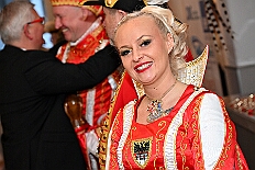 Empfang Toni I 2026-01-11 03  Empfang se. Tollität Prinz Toni I. - IEmpfang se. Tollität Prinz Toni I.
Im Steinhof in Huckingen bat traditionsgemäß einen Tag nach seiner Ernennung zum Prinz Karneval der Stadt Duisburg, Toni I. zum Empfang. Nicht nur Family and Friends und der HDK-Förderkreis kamen zum Gratulieren, sondern  Bastian I. und Steffen I. des KGK aus Moers. Ein buntes Rahmenprogramm, u. a. gestaltet von Duisburger Garde- und Showtänzen, rundeten den Abend ab. : DVPJ, no.6207 Press D, Toni I, Kinderprinz Juls I., Juls I., Prinzessin, Aileen I., Prinzessin Aileen I., HDK, Duisburg, Karneval, Helau, Tollität, Event, Session 2025, Session 2026, Hauptausschuss, Gemeinschaft, Hauptausschuss Karneval Duisburg, Duisburg ist echt