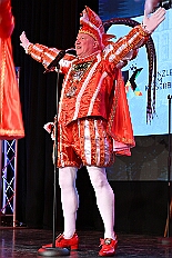 Empfang Toni I 2026-01-11 49  Empfang se. Tollität Prinz Toni I. - IEmpfang se. Tollität Prinz Toni I.
Im Steinhof in Huckingen bat traditionsgemäß einen Tag nach seiner Ernennung zum Prinz Karneval der Stadt Duisburg, Toni I. zum Empfang. Nicht nur Family and Friends und der HDK-Förderkreis kamen zum Gratulieren, sondern  Bastian I. und Steffen I. des KGK aus Moers. Ein buntes Rahmenprogramm, u. a. gestaltet von Duisburger Garde- und Showtänzen, rundeten den Abend ab. : DVPJ, no.6207 Press D, Toni I, Kinderprinz Juls I., Juls I., Prinzessin, Aileen I., Prinzessin Aileen I., HDK, Duisburg, Karneval, Helau, Tollität, Event, Session 2025, Session 2026, Hauptausschuss, Gemeinschaft, Hauptausschuss Karneval Duisburg, Duisburg ist echt