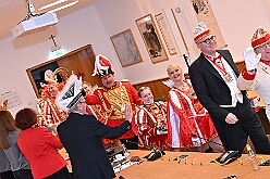 02 CDU  Rathaus 2026-01-14 02  Prinzenbacken mit Klein und Groß - Im Karneval ist Tradition eng mit der Zahl „11“ verbunden. So fand auch in diesem Jahr das „Prinzenbacken“ zum elften mal statt. In der Bäckerei und Konditorei Vormann Im Schlenk sah man allen Beteiligten den Spass am Backen sichtlich an. Abends folgten wir dann noch der Einladung der CDU Ratsfraktion in Duisburger Rathaus. : DVPJ, no.6207 Press D, Toni I, Kinderprinz Juls I., Juls I., Prinzessin, Aileen I., Prinzessin Aileen I., HDK, Duisburg, Karneval, Helau, Tollität, Event, Session 2025, Session 2026, Hauptausschuss, Gemeinschaft, Hauptausschuss Karneval Duisburg, Duisburg ist echt