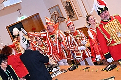 02 CDU  Rathaus 2026-01-14 03  Prinzenbacken mit Klein und Groß - Im Karneval ist Tradition eng mit der Zahl „11“ verbunden. So fand auch in diesem Jahr das „Prinzenbacken“ zum elften mal statt. In der Bäckerei und Konditorei Vormann Im Schlenk sah man allen Beteiligten den Spass am Backen sichtlich an. Abends folgten wir dann noch der Einladung der CDU Ratsfraktion in Duisburger Rathaus. : DVPJ, no.6207 Press D, Toni I, Kinderprinz Juls I., Juls I., Prinzessin, Aileen I., Prinzessin Aileen I., HDK, Duisburg, Karneval, Helau, Tollität, Event, Session 2025, Session 2026, Hauptausschuss, Gemeinschaft, Hauptausschuss Karneval Duisburg, Duisburg ist echt