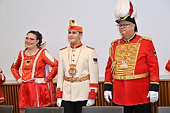 02 CDU  Rathaus 2026-01-14 07  Prinzenbacken mit Klein und Groß - Im Karneval ist Tradition eng mit der Zahl „11“ verbunden. So fand auch in diesem Jahr das „Prinzenbacken“ zum elften mal statt. In der Bäckerei und Konditorei Vormann Im Schlenk sah man allen Beteiligten den Spass am Backen sichtlich an. Abends folgten wir dann noch der Einladung der CDU Ratsfraktion in Duisburger Rathaus. : DVPJ, no.6207 Press D, Toni I, Kinderprinz Juls I., Juls I., Prinzessin, Aileen I., Prinzessin Aileen I., HDK, Duisburg, Karneval, Helau, Tollität, Event, Session 2025, Session 2026, Hauptausschuss, Gemeinschaft, Hauptausschuss Karneval Duisburg, Duisburg ist echt