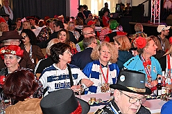 02 LebenshilfeSteinhof 2026-01-18 02  Kinderprinzentreffen und Lebenshilfe - Am Sonntagvormittag, 11.11 Uhr, 18.Januar, waren wir in Essen-Bredeney zum Kinderprinzentreffen des Festkomitees Essener Karneval. Von dort ging es in den Steinhof in Huckingen. Hier fand zum 15. Mal die restlos Ausverkaufte Integrative Karnevalssitzung mit Unterstützung des HDK statt. : DVPJ, no.6207 Press D, Toni I, Kinderprinz Juls I., Juls I., Prinzessin, Aileen I., Prinzessin Aileen I., HDK, Duisburg, Karneval, Helau, Tollität, Event, Session 2025, Session 2026, Hauptausschuss, Gemeinschaft, Hauptausschuss Karneval Duisburg, Duisburg ist echt