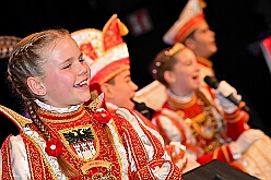 02 LebenshilfeSteinhof 2026-01-18 12  Kinderprinzentreffen und Lebenshilfe - Am Sonntagvormittag, 11.11 Uhr, 18.Januar, waren wir in Essen-Bredeney zum Kinderprinzentreffen des Festkomitees Essener Karneval. Von dort ging es in den Steinhof in Huckingen. Hier fand zum 15. Mal die restlos Ausverkaufte Integrative Karnevalssitzung mit Unterstützung des HDK statt. : DVPJ, no.6207 Press D, Toni I, Kinderprinz Juls I., Juls I., Prinzessin, Aileen I., Prinzessin Aileen I., HDK, Duisburg, Karneval, Helau, Tollität, Event, Session 2025, Session 2026, Hauptausschuss, Gemeinschaft, Hauptausschuss Karneval Duisburg, Duisburg ist echt