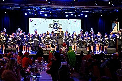 02 LebenshilfeSteinhof 2026-01-18 27  Kinderprinzentreffen und Lebenshilfe - Am Sonntagvormittag, 11.11 Uhr, 18.Januar, waren wir in Essen-Bredeney zum Kinderprinzentreffen des Festkomitees Essener Karneval. Von dort ging es in den Steinhof in Huckingen. Hier fand zum 15. Mal die restlos Ausverkaufte Integrative Karnevalssitzung mit Unterstützung des HDK statt. : DVPJ, no.6207 Press D, Toni I, Kinderprinz Juls I., Juls I., Prinzessin, Aileen I., Prinzessin Aileen I., HDK, Duisburg, Karneval, Helau, Tollität, Event, Session 2025, Session 2026, Hauptausschuss, Gemeinschaft, Hauptausschuss Karneval Duisburg, Duisburg ist echt