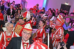 02 LebenshilfeSteinhof 2026-01-18 32  Kinderprinzentreffen und Lebenshilfe - Am Sonntagvormittag, 11.11 Uhr, 18.Januar, waren wir in Essen-Bredeney zum Kinderprinzentreffen des Festkomitees Essener Karneval. Von dort ging es in den Steinhof in Huckingen. Hier fand zum 15. Mal die restlos Ausverkaufte Integrative Karnevalssitzung mit Unterstützung des HDK statt. : DVPJ, no.6207 Press D, Toni I, Kinderprinz Juls I., Juls I., Prinzessin, Aileen I., Prinzessin Aileen I., HDK, Duisburg, Karneval, Helau, Tollität, Event, Session 2025, Session 2026, Hauptausschuss, Gemeinschaft, Hauptausschuss Karneval Duisburg, Duisburg ist echt