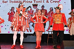 02 LebenshilfeSteinhof 2026-01-18 33  Kinderprinzentreffen und Lebenshilfe - Am Sonntagvormittag, 11.11 Uhr, 18.Januar, waren wir in Essen-Bredeney zum Kinderprinzentreffen des Festkomitees Essener Karneval. Von dort ging es in den Steinhof in Huckingen. Hier fand zum 15. Mal die restlos Ausverkaufte Integrative Karnevalssitzung mit Unterstützung des HDK statt. : DVPJ, no.6207 Press D, Toni I, Kinderprinz Juls I., Juls I., Prinzessin, Aileen I., Prinzessin Aileen I., HDK, Duisburg, Karneval, Helau, Tollität, Event, Session 2025, Session 2026, Hauptausschuss, Gemeinschaft, Hauptausschuss Karneval Duisburg, Duisburg ist echt