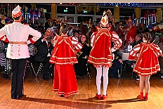 04 PrunksSonnigSued 2026-01-24 12  Tour vom 23. bis 24. Januar - Am Freitag Abend waren wir zur Piratesause 2.0 „Karneval meets Mallorca“. Am nächsten Tag war der erste Termin in der Schauinsland-Reisen-Arena, vor der Begegnung MDV vs. Jahn Regensburg. Danach ging es zur „Jeckenparty“ der Meidericher Jecken. Zurück dann in die City zur Falkstarße, „Prunksitzung“ des Sonnigen Südens. Auf der anderen Rheinseite besuchten wir danach den „Kostünball“ der KG Baerl, obwohl es fast ein Heimspiel war. Zu guter letzt dann zur Überraschung dann zur „Karnevalssitzung“ der Rot-Weißen  Alt-Walsum in die Stadthalle in Walsum. : DVPJ, Holger II, Kinderprinz Phil II., Prinzessin, Mia I., Prinzessin Mia I., HDK, Duisburg, Karneval, Helau, Tollität, Event, Session 2024, Session 2025, Hauptausschuss, Gemeinschaft, Hauptausschuss Karneval Duisburg, Duisburg ist echt