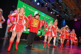 HDK JeckUnterStrom 2026- 28 31  Erst wir - dann Köln - Der kölsche Karneval gab sich im Kultur- und Bürgerzentrum Duisburg-Süd Steinhof Huckingen e.V. die Klinke in die Hand. Wir, mit Prinz Toni I., vertraten standesgemäß den Duisburger Karneval bei der dritten Auflage von „Jeck unter Strom“. : DVPJ, Toni I, Kinderprinz Juls I., Juls I., Prinzessin, Aileen I., Prinzessin Aileen I., HDK, Duisburg, Karneval, Helau, Tollität, Event, Session 2025, Session 2026, Hauptausschuss, Gemeinschaft, Hauptausschuss Karneval Duisburg, Duisburg ist echt