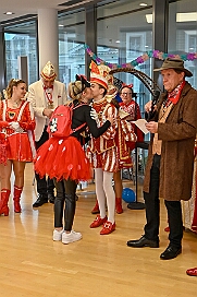 Empf DU Kontor 2026- 01-28 31  Empfang Duisburg Kontor - Traditioneller Prinzenempfang bei Duisburg Kontor im CityPalais. Uwe Kluge, Geschäftsführer von Duisburg Kontor, begrüßte zusammen mit Christoph Späh Stadtprinz Toni I. und die Kinderprinzencrew in der VIP-Lounge des CityPalais.  : DVPJ, Holger II, Kinderprinz Phil II., Prinzessin, Mia I., Prinzessin Mia I., HDK, Duisburg, Karneval, Helau, Tollität, Event, Session 2024, Session 2025, Hauptausschuss, Gemeinschaft, Hauptausschuss Karneval Duisburg, Duisburg ist echt