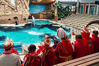 Zoo Duisburg 2026-01-29 17  Im Duisburger ZOO - Der Zoobesuch ist eine schöne Tradition für die amtierenden Tollität der Stadt, schließlich ziert ja auch ein Tier unseren Orden. Diesmal  besuchten wir Kamel, Koala, Delphin und Co. : DVPJ, Holger II, Kinderprinz Phil II., Prinzessin, Mia I., Prinzessin Mia I., HDK, Duisburg, Karneval, Helau, Tollität, Event, Session 2024, Session 2025, Hauptausschuss, Gemeinschaft, Hauptausschuss Karneval Duisburg, Duisburg ist echt