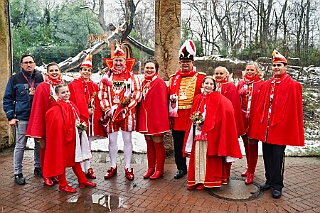 Zoo Duisburg 2026-01-29 25  Im Duisburger ZOO - Der Zoobesuch ist eine schöne Tradition für die amtierenden Tollität der Stadt, schließlich ziert ja auch ein Tier unseren Orden. Diesmal  besuchten wir Kamel, Koala, Delphin und Co. : DVPJ, Holger II, Kinderprinz Phil II., Prinzessin, Mia I., Prinzessin Mia I., HDK, Duisburg, Karneval, Helau, Tollität, Event, Session 2024, Session 2025, Hauptausschuss, Gemeinschaft, Hauptausschuss Karneval Duisburg, Duisburg ist echt