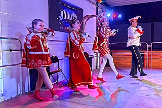 02 Karnevalsp Buddys 2026-01-30 06  Party, Party, Party…. - Am Freitag 30. Januar waren wir zuerst auf der Damenparty von den Marxloher-Jecken in der Unterkirche St. Barbara in Fahrn. Danach ging es in die Eventlocation „BUDDY´S“ in Meiderich, „Karnevals-Party“ mit DJ Holger, der ehemaligen Tollität Holger II. von 2025.