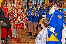 01 Karnevass BG Wanheimero 2026- 01-31 01  Samstags Tour, 31. Januar  -Kurz nach 19 Uhr gegangen wir den Abend in der Gesamtschule an der Falkstraße, mit der Karnevalssitzung der KG Blau-Gold. Danach führte uns der Weg in die Clauberg-Halle in Hamborn. Die 1.Gr. KG Rot-Weiß Hamborn-Marxloh hatte zum „Kostümfest“ geladen. Genau wie danach im Gertrud-Bäumer-Berufskolleg die KG Königreich Duissern. : DVPJ, Toni I, Kinderprinz Juls I., Juls I., Prinzessin, Aileen I., Prinzessin Aileen I., HDK, Duisburg, Karneval, Helau, Tollität, Event, Session 2025, Session 2026, Hauptausschuss, Gemeinschaft, Hauptausschuss Karneval Duisburg, Duisburg ist echt